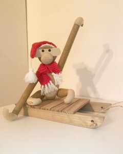 Kælk - pyntet med abe - Jul